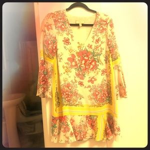 Anthropologie-moulinette soeurs floral shift dress